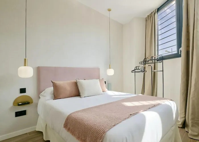 Romantic N3 Oceanografico Virkin Valencia